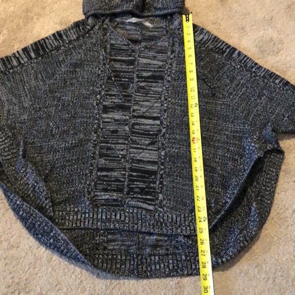 Athleta Sweater, L - Picture 8 of 12
